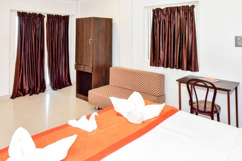 Hotel Sea Shore Beach Resort