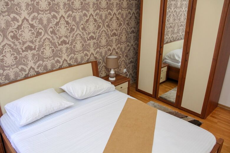 Aparthotel Old City Hotel And Apartments