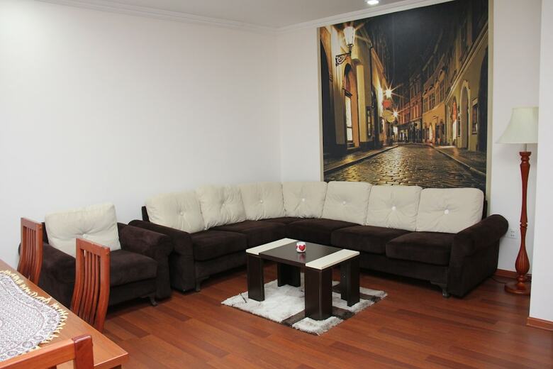 Aparthotel Old City Hotel And Apartments