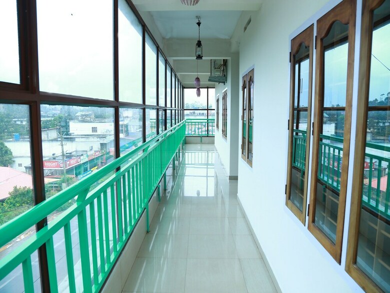 Hotel Oyo 15548 Mackal Residency