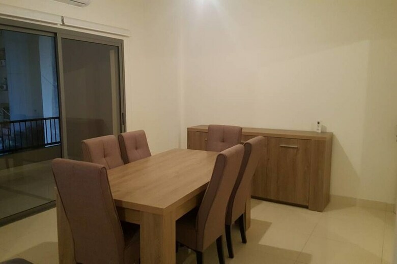 Apartamentos Achrafieh 219