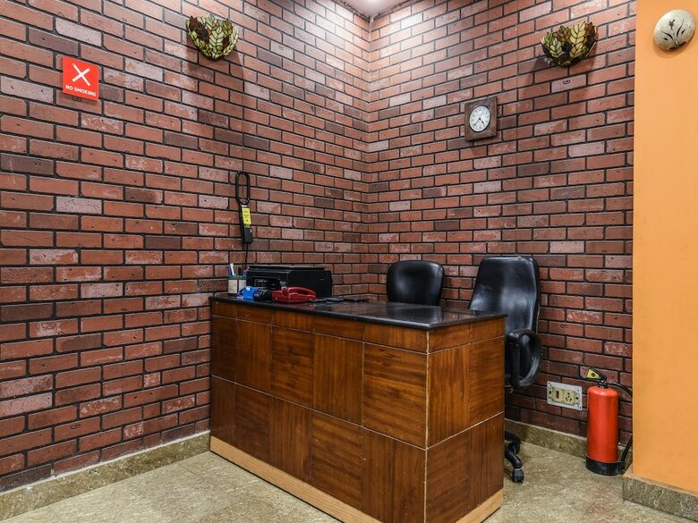 Hotel Oyo 7304 Stay Jangpura