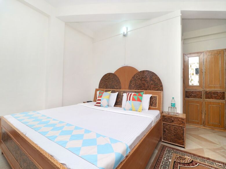 Hotel Oyo Home 18477 Cheerful Stay