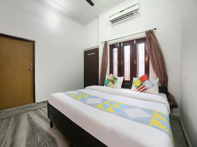 Oyo Home 22635 Modern Villa 3bhk
