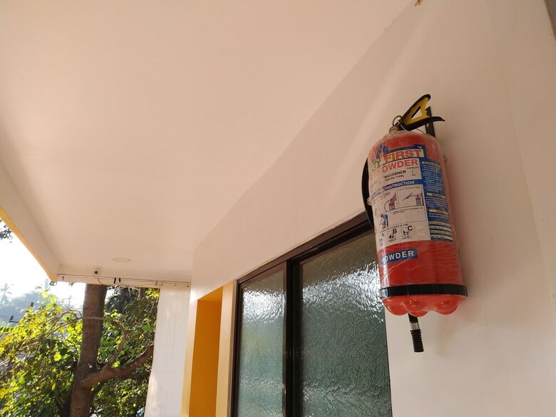 Hostal Iroomz Hotel Gananjaya