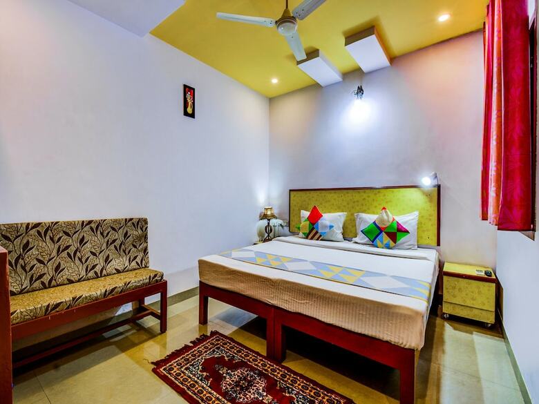 Hotel Oyo Home 18575 Luxury Stay