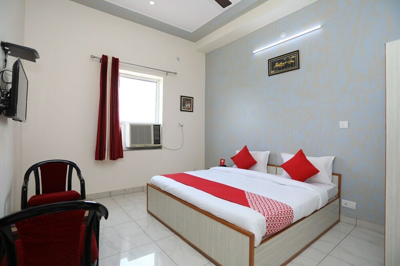 Hotel Oyo 17291 Shree Ram Palace