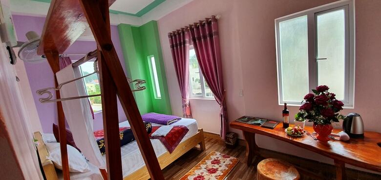 Hotel Queen Ponaland Homestay