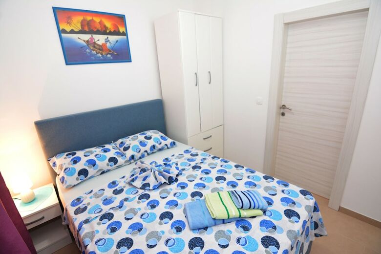 Apartamentos Holiday Home Cattaro