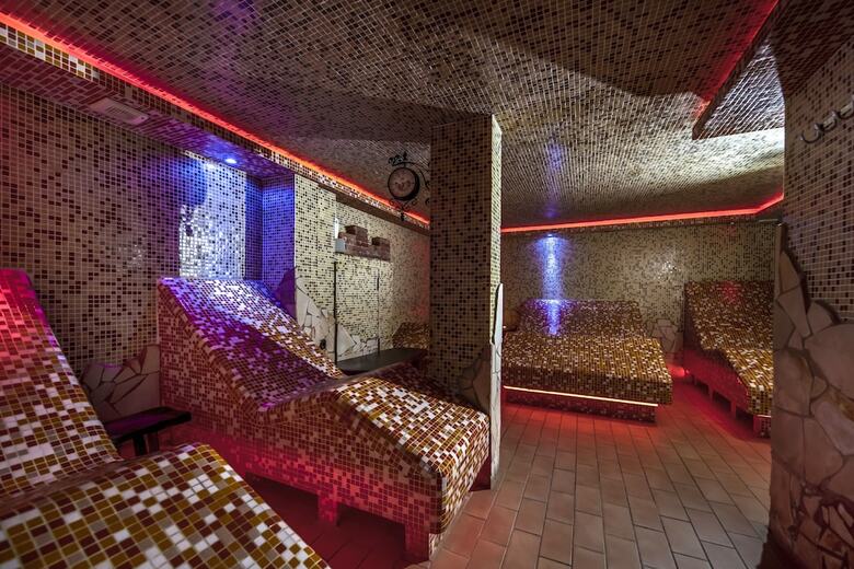Krist�ly Hotel R�ckeve