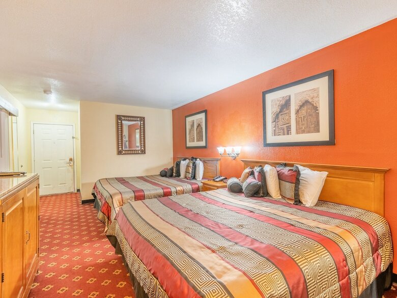 Oyo Hotel San Antonio River Walk