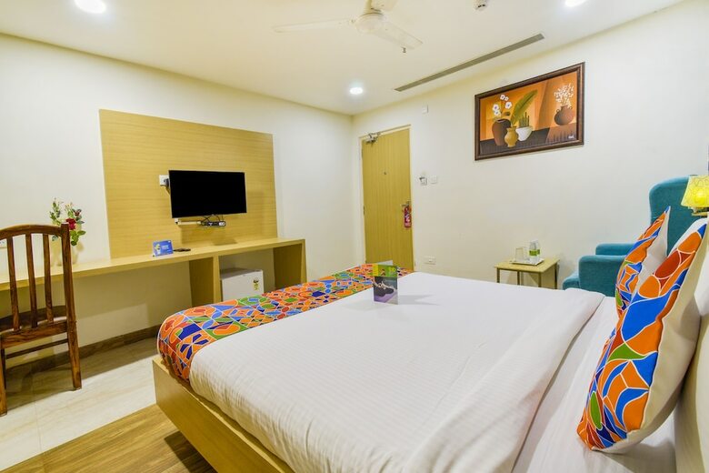 Fabhotel Aasana Grand