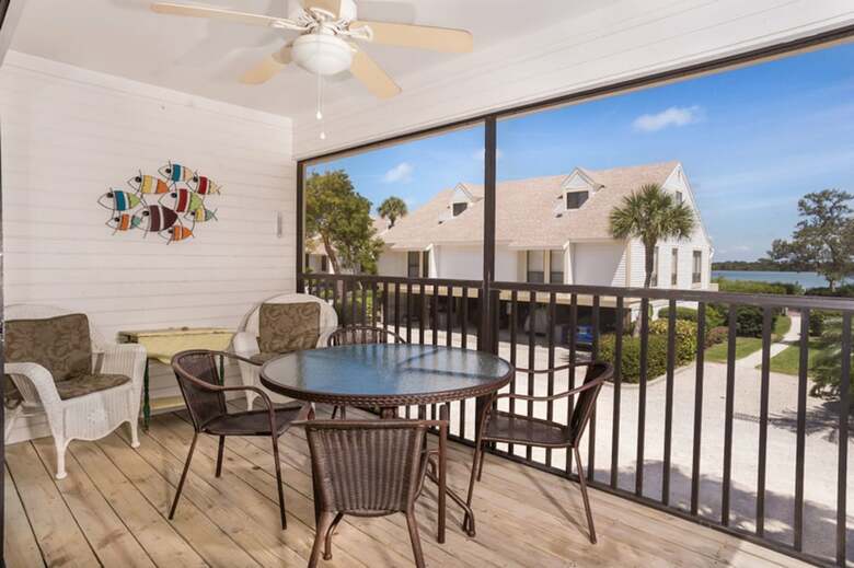 Bay Breeze Cottage-captiva Shores 3a