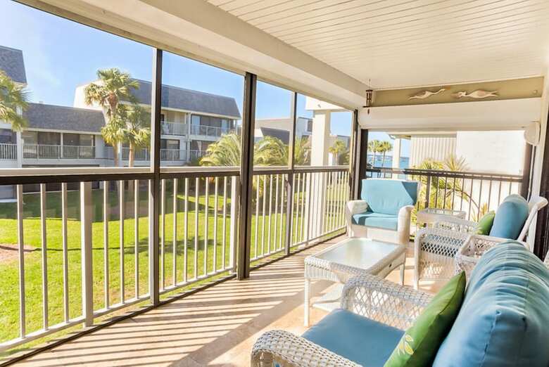 Mariner Point 732