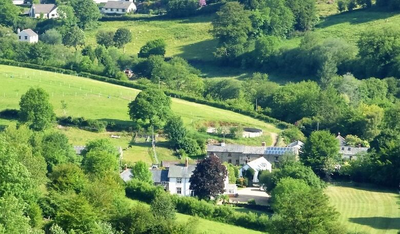 Court Farm Holiday Cottages