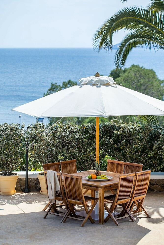 Villa Ocealia By The Pearls Collection