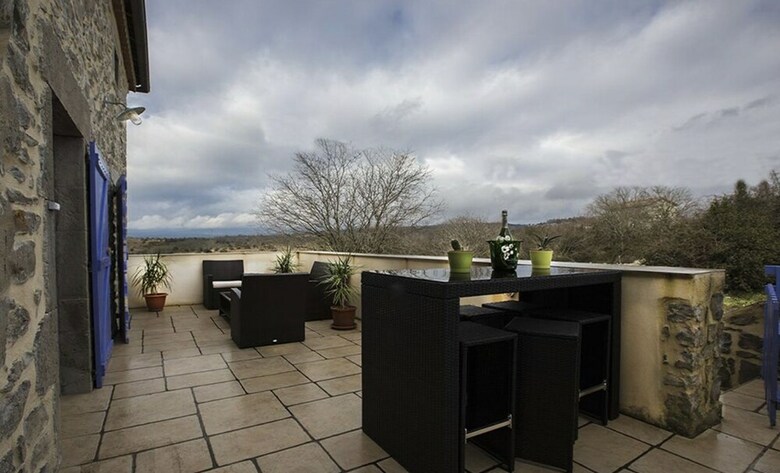 Mas de Guilhaumon C�t� Garrigue