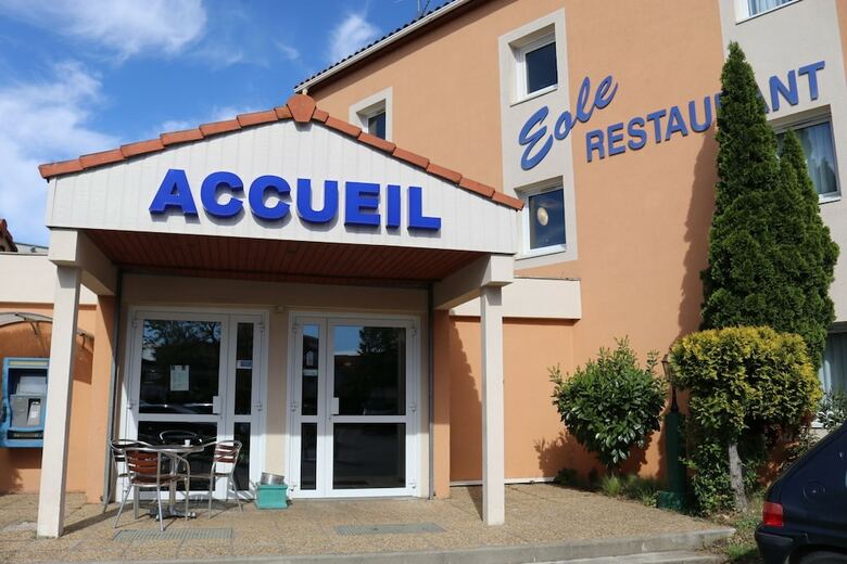 Hotel H�tel Restaurant Cl�ment Ader