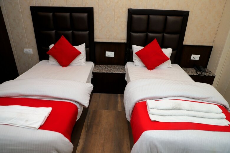Hotel Sk International