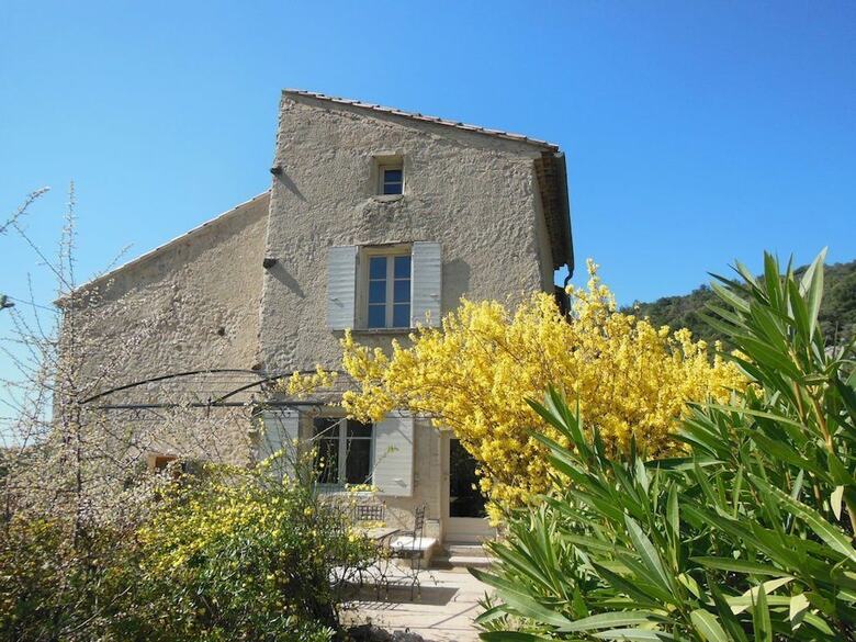 Domaine de Pierravon. G�te