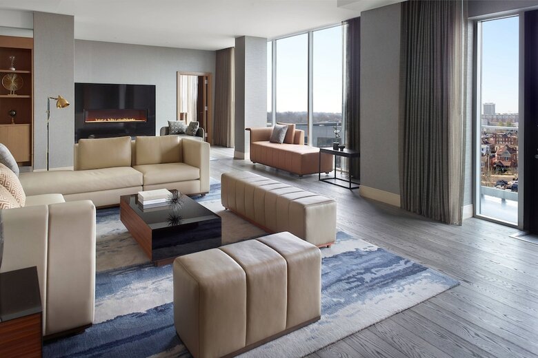 Hotel Lexington Marriott City Center
