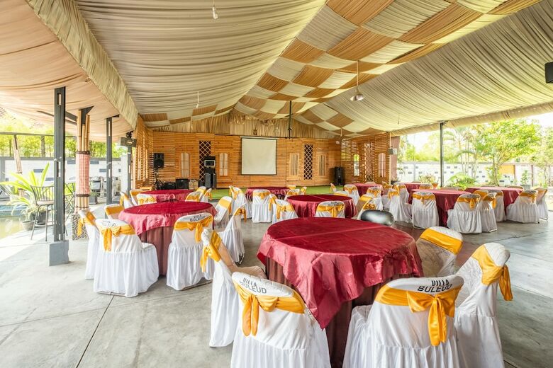 Hotel Oyo 900 Villa Buleud