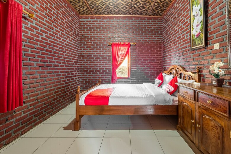 Hotel Oyo 705 Puncak Darajat Resort