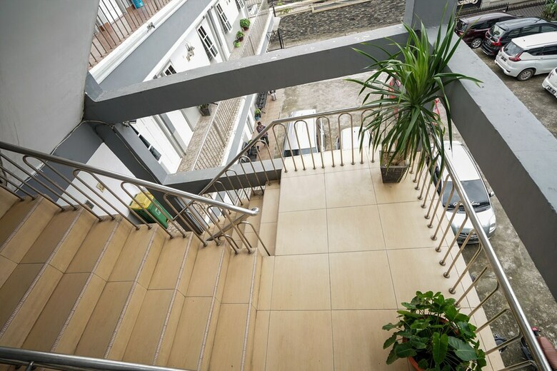 Hotel Oyo 699 Amelia Kost