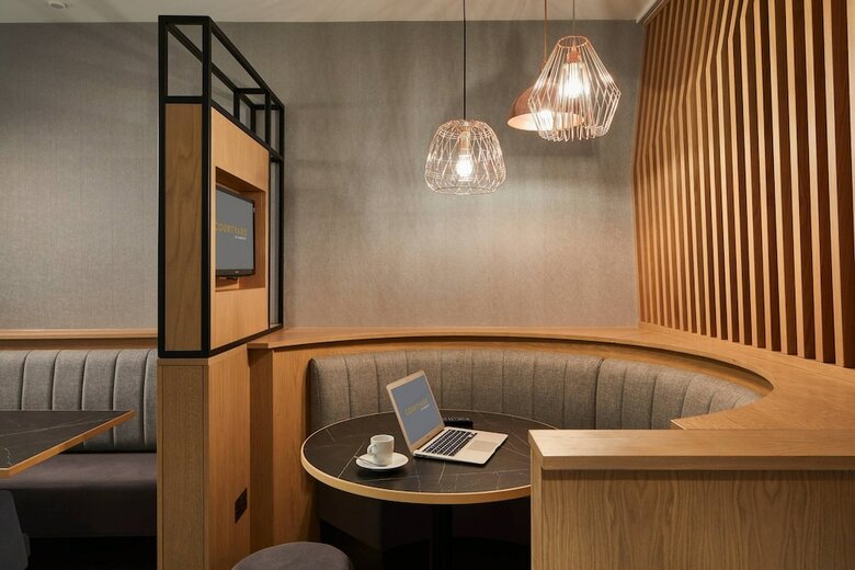 Hotel Courtyard By Marriott Oxford City Centre