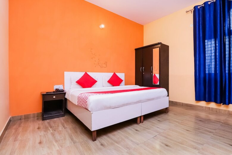 Oyo 37194 Hotel Royal India