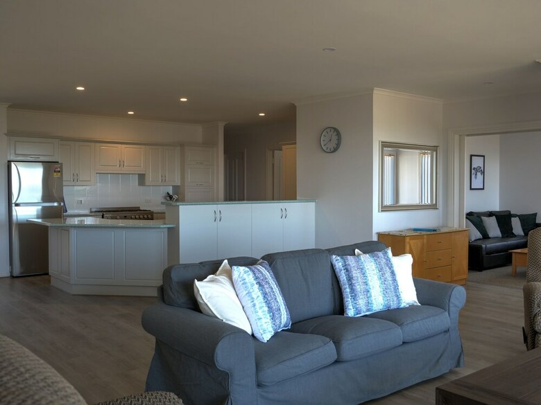Emu Bay Holiday Homes