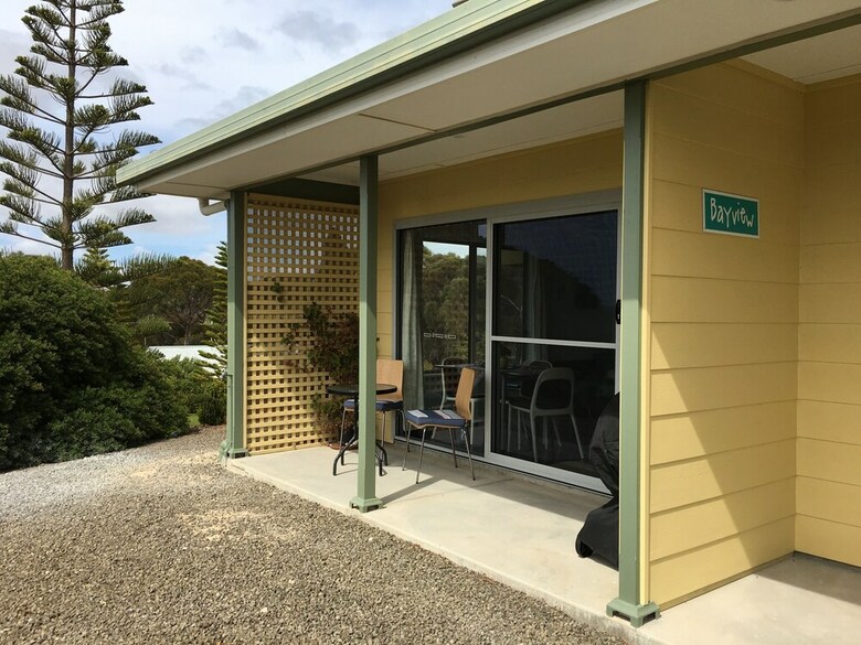 Emu Bay Holiday Homes