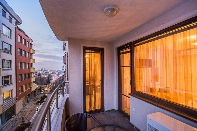 Fm Deluxe 1-bdr Apartment With Limited Access - Lozenetz