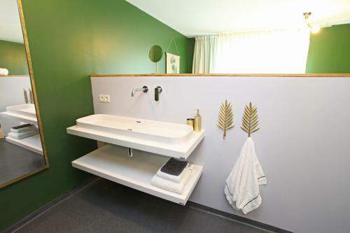 Hotel H�tellerie La Petite Couronne
