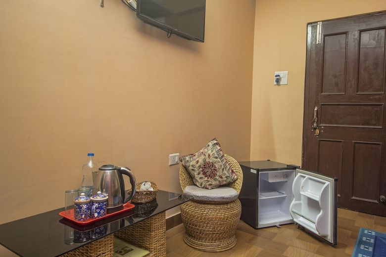 Oyo 30417 Hotel Green View Neelgiri