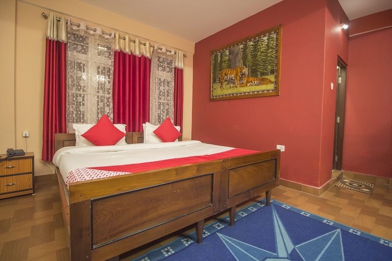 Oyo 30417 Hotel Green View Neelgiri