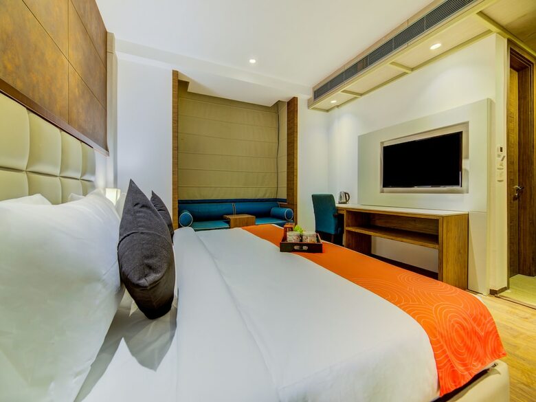 Hotel Collection O 30094 Behind Tivoli Chhatarpur