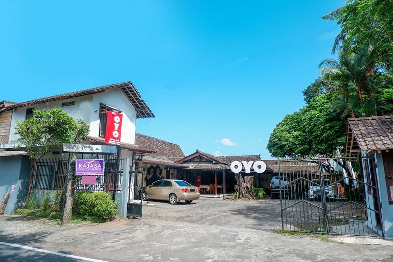 Oyo 860 Rajasa Hotel