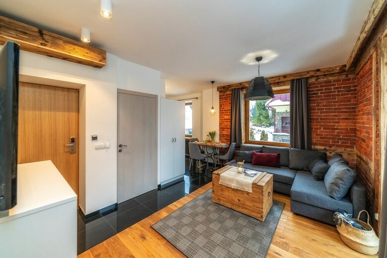 Hel Apartments