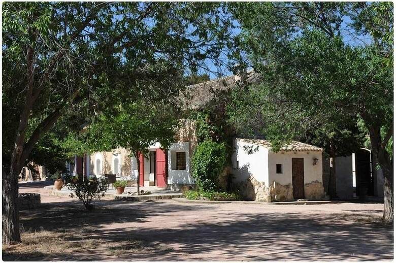 Agroturismo Ruralmonovar - Casa Rural Madara