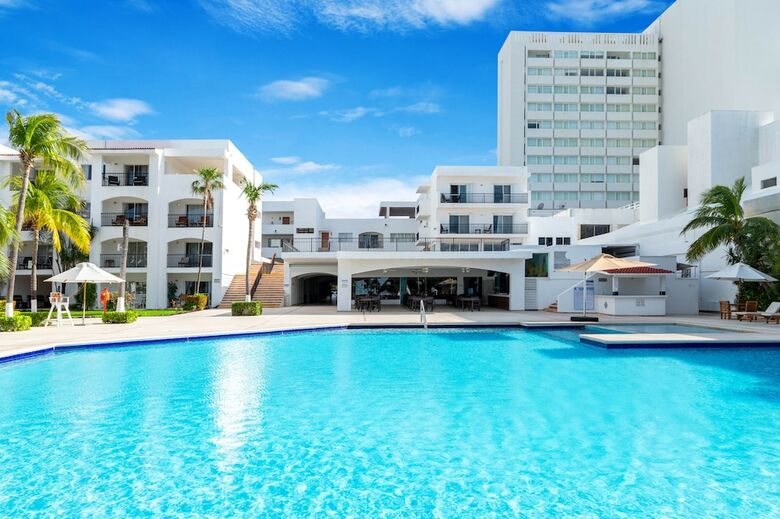 Hotel Beachscape Kin Ha Villas & Suites