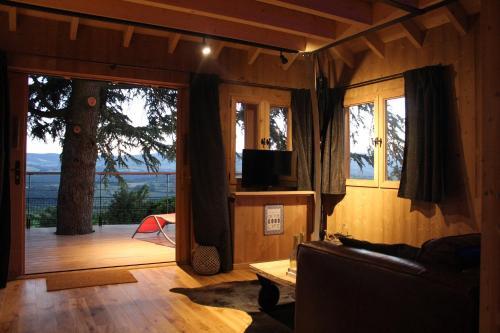 Hostal Domaine Des Grands C�dres - Maison D'h�tes