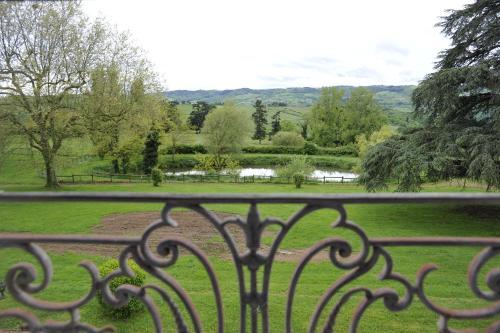 Hostal Domaine Des Grands C�dres - Maison D'h�tes