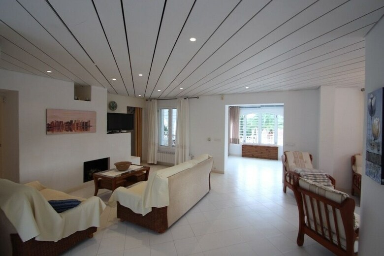 Rosario - Modern, Well-equipped Villa With Private Pool