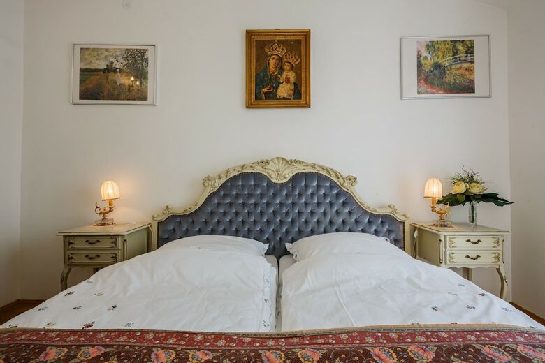 Apartments Bagic