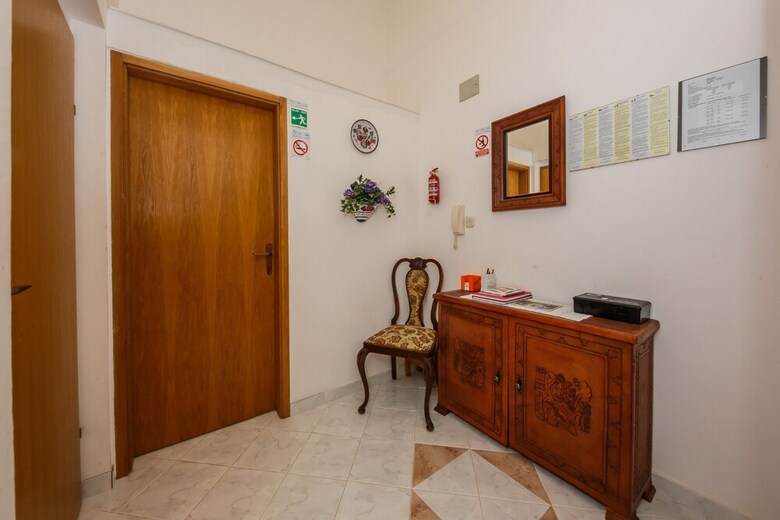 Apartments Bagic