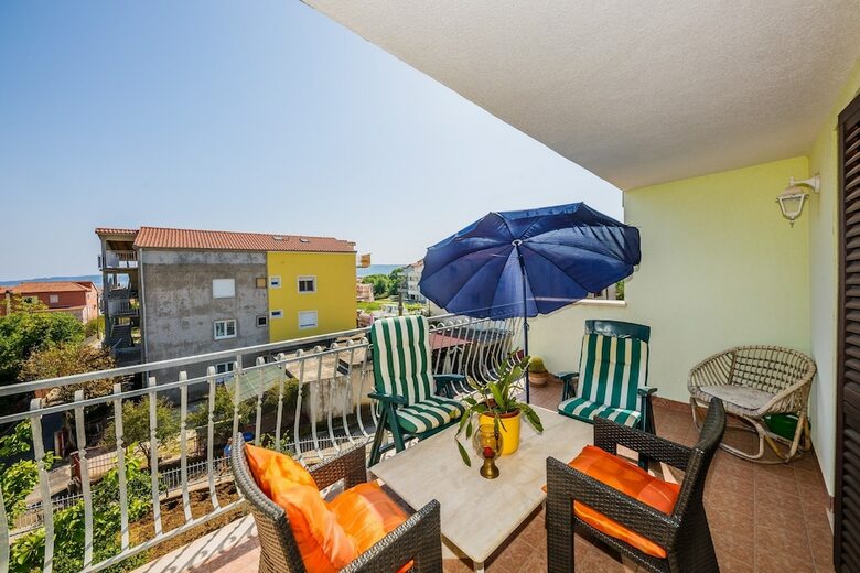 Apartments Bagic