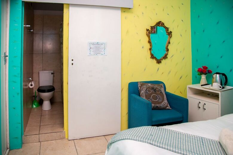 Hotel Annex Lodge