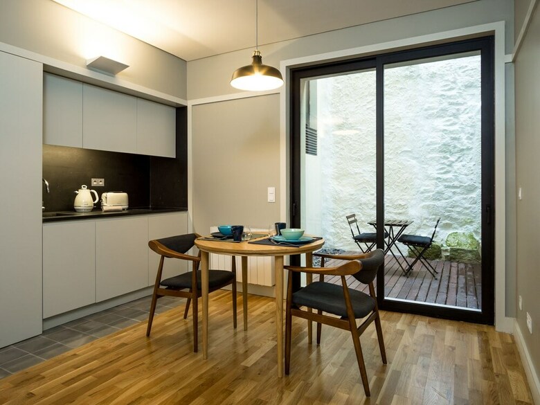 Vibrant Porto Apartments