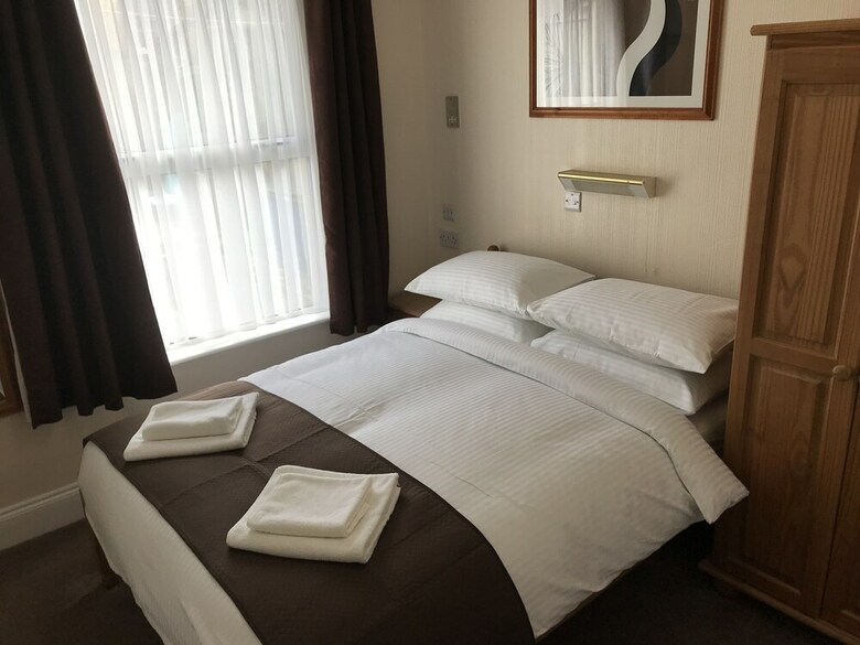 Bed & Breakfast Trevellis Guest House